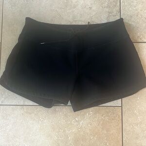Lulu lemon black sweatshort